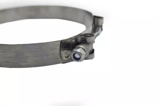 Abraçadeira intercooler Mercedes Benz, Volkswagen Caminhões ou Volvo