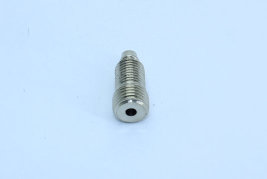 Bico de saída 1/4 x 7/16 em metal