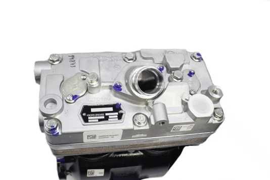 Compressor duplo Mercedes Benz Actros 2024 - Knorr