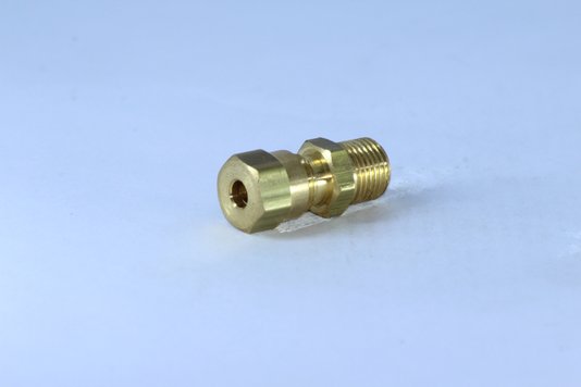 Conector macho 4mm x 1/8 npt