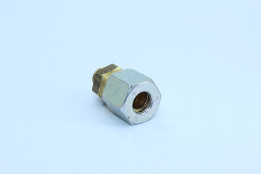 Conector macho 8mm x m10