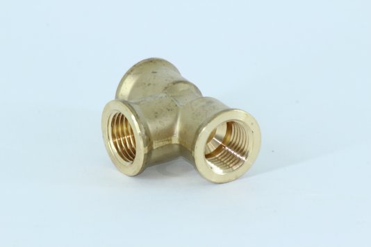 Conector t femea m16 x 1,5mm