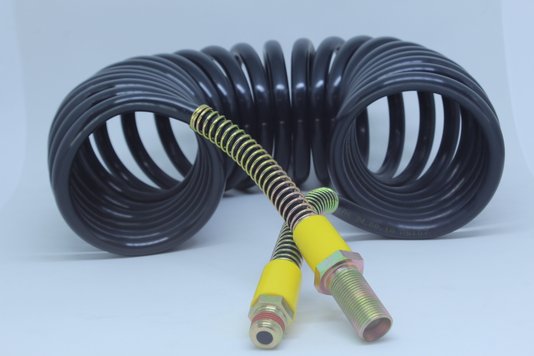 Mangueira espiral preto scania