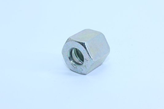 Porca conexão 8mm com rosca m14