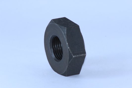 Porca m18 x 1,5mm - esquerda