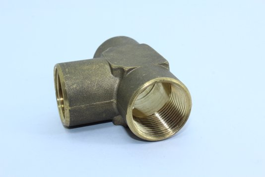 Tee fêmea m22 x 1,5mm
