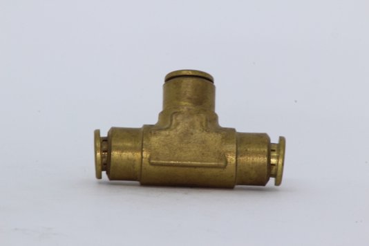 Tee união emenda instantânea 10mm