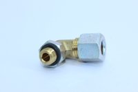 Cotovelo macho 10mm x m12 x 1,5mm