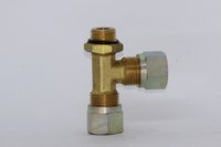 Tee macho lateral c/ contra porca 12mm x m16