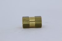 União reta fêmea 1/4 npt